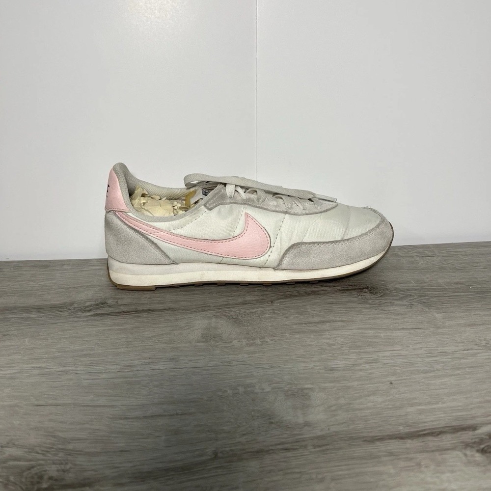 Nike Waffle Trainer 2 Women's 7.5 Summit White Pink Sneakers DA8291-004